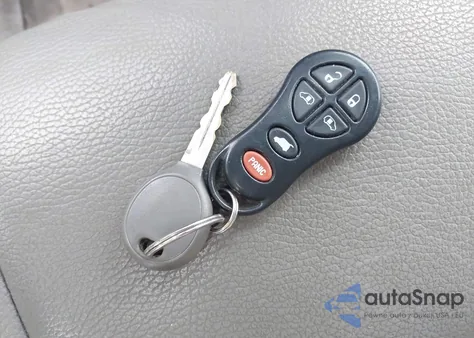 2003 Chrysler Town & Country Lxi из США, поврежденный, VIN 2C8GP54L93R372831